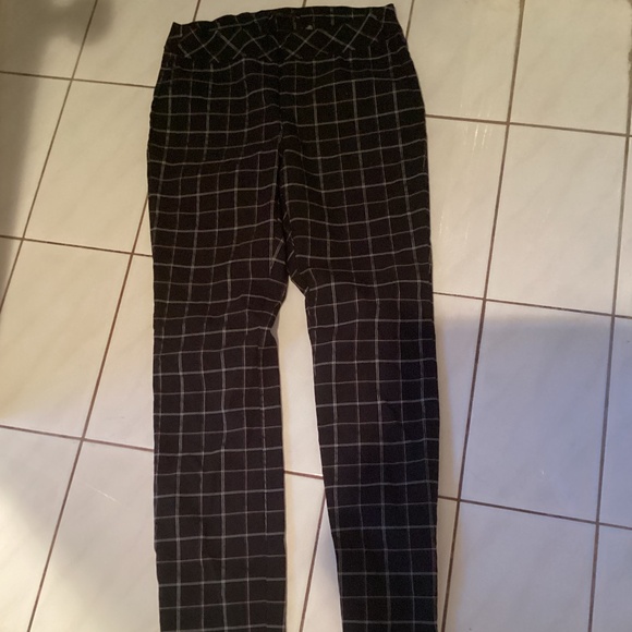 RW&CO dress Pants - Picture 1 of 3